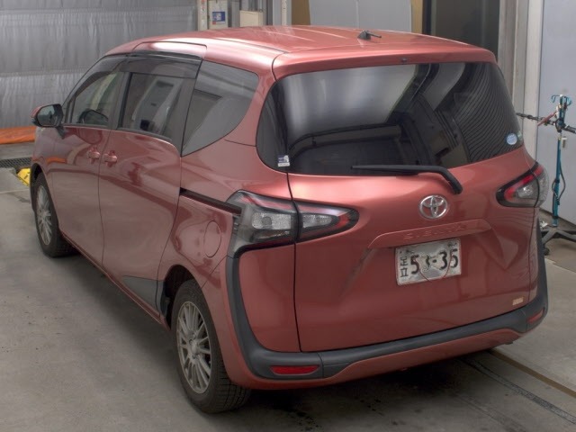 Toyota SIENTA 2015 8320550-1