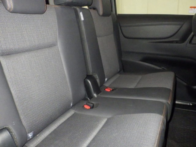 Toyota SIENTA 2018 8320558-8