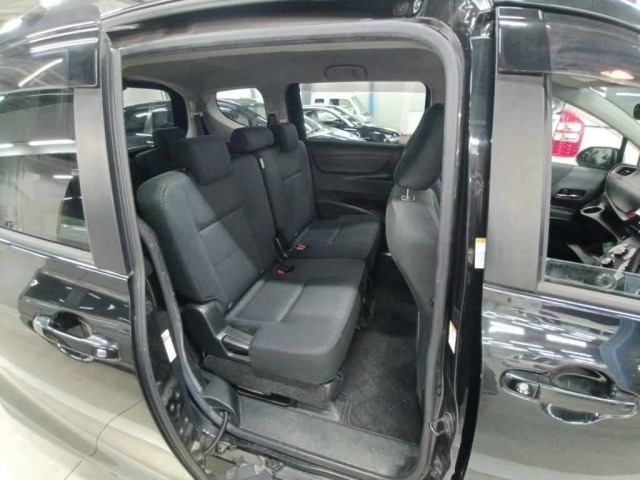 Toyota SIENTA 2017 8320566-12