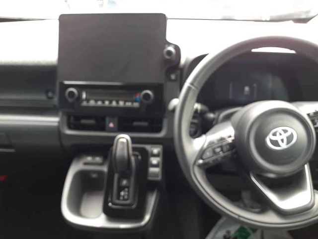 Toyota SIENTA 2025 8320573-9