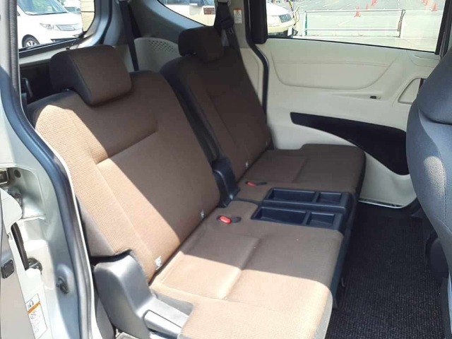 Toyota SIENTA 2015 8320580-10