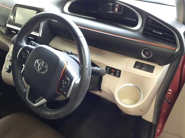 Toyota SIENTA 2016 8320587-9