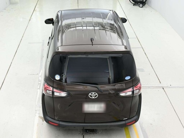 Toyota SIENTA 2019 8320595-8