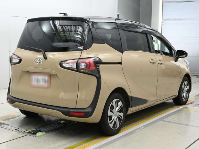 Toyota SIENTA 2022 8320596-1