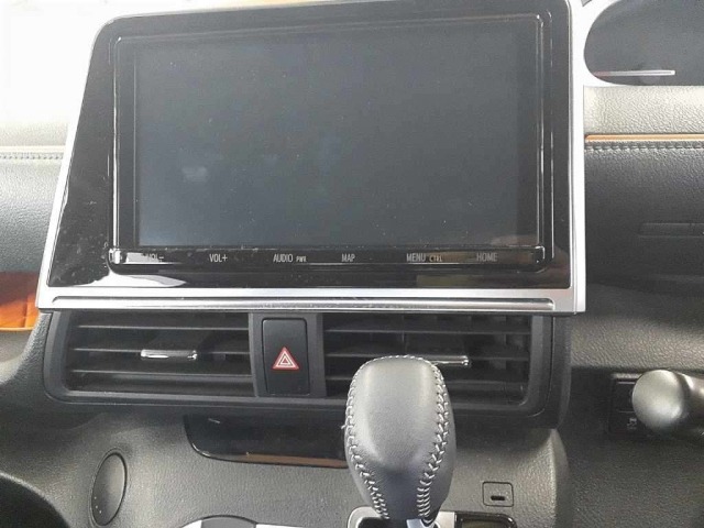 Toyota SIENTA 2022 8320596-12