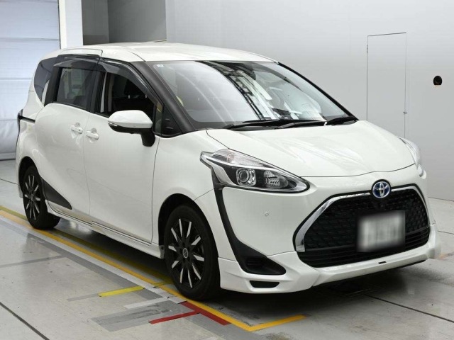 Toyota SIENTA 2021 8320604-5