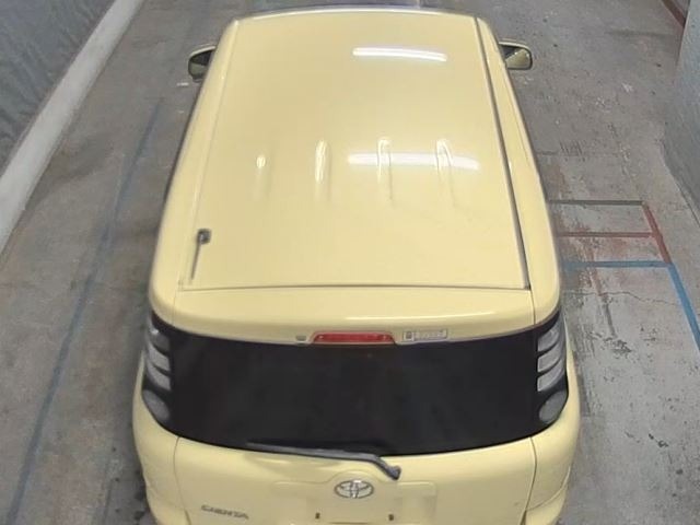 Toyota SIENTA 2007 8320605-6