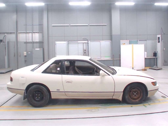Nissan SILVIA 1988 8322750-3
