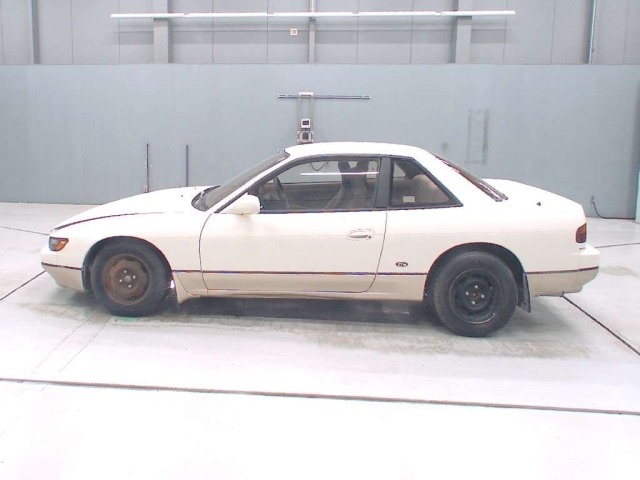 Nissan SILVIA 1988 8322750-4