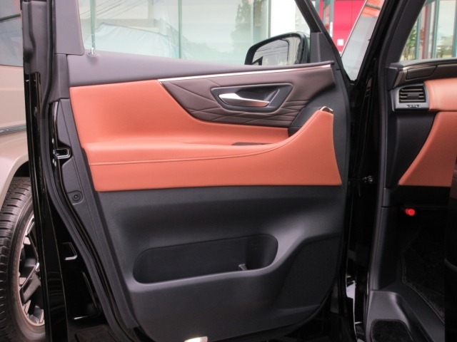 Toyota VELLFIRE 2026 8320932-16