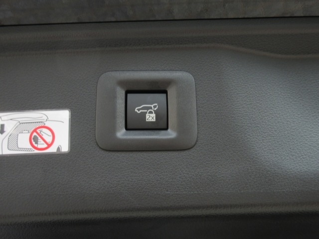 Toyota VELLFIRE 2026 8320932-8