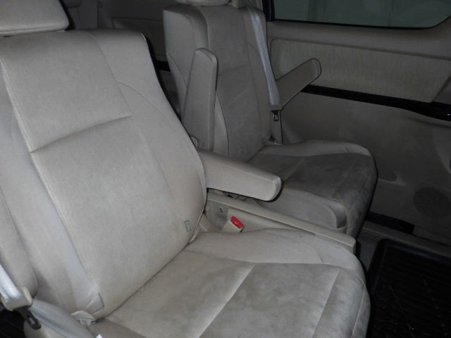 Toyota VELLFIRE 2013 8320958-8