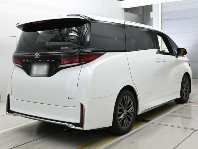 Toyota VELLFIRE 2026 8320968-1