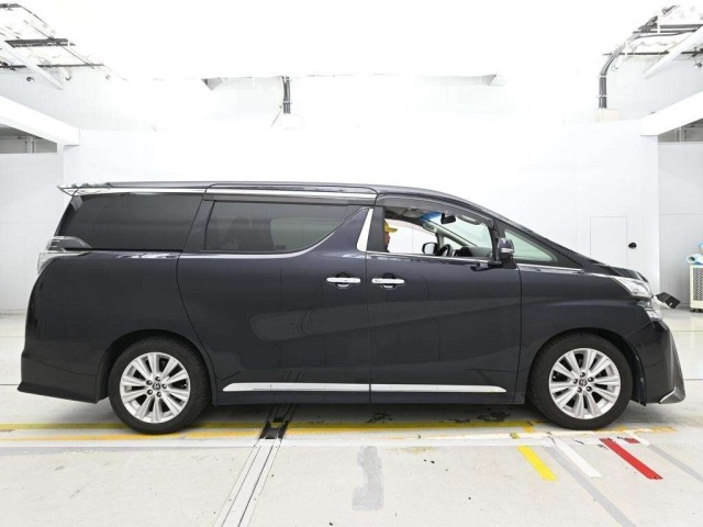 Toyota VELLFIRE 2015 8320984-3