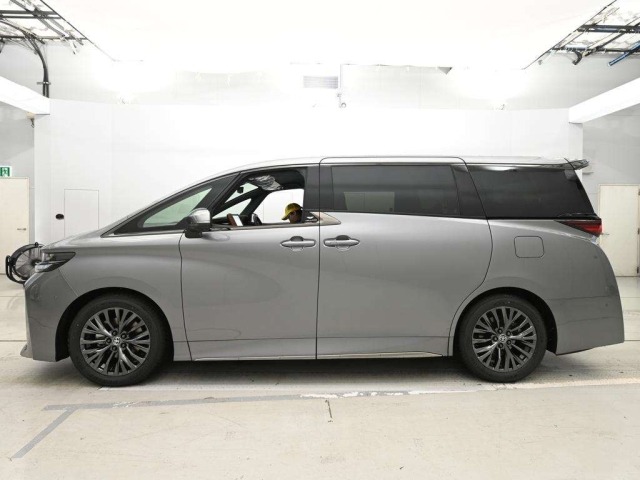 Toyota VELLFIRE 2026 8320986-4