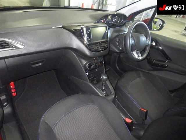 Peugeot 208 2019 8338864-3