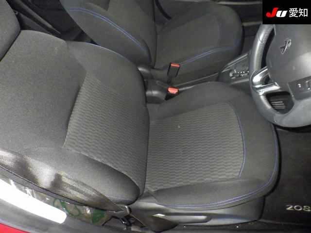 Peugeot 208 2019 8338864-6