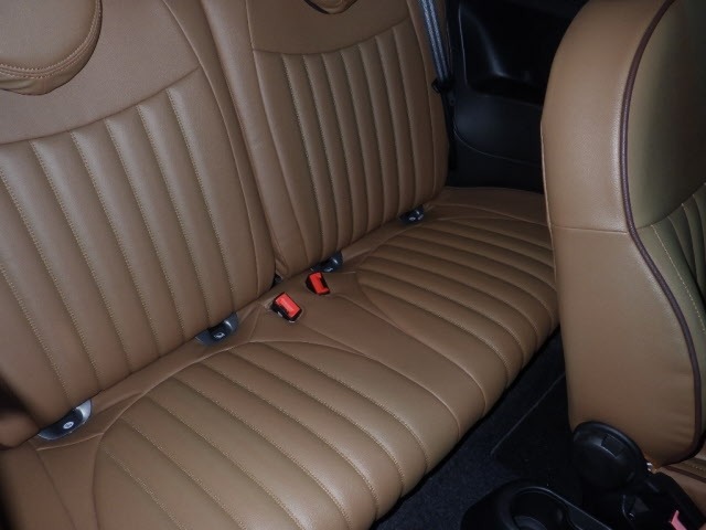 Fiat 500 2018 8325205-8