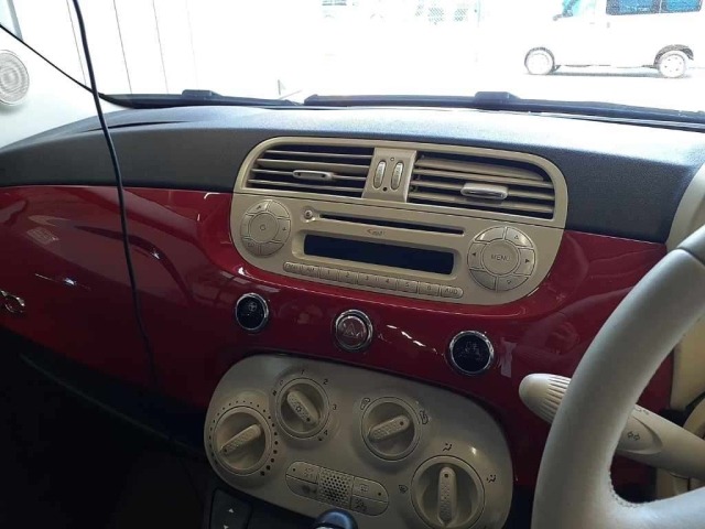 Fiat 500 2015 8325208-12