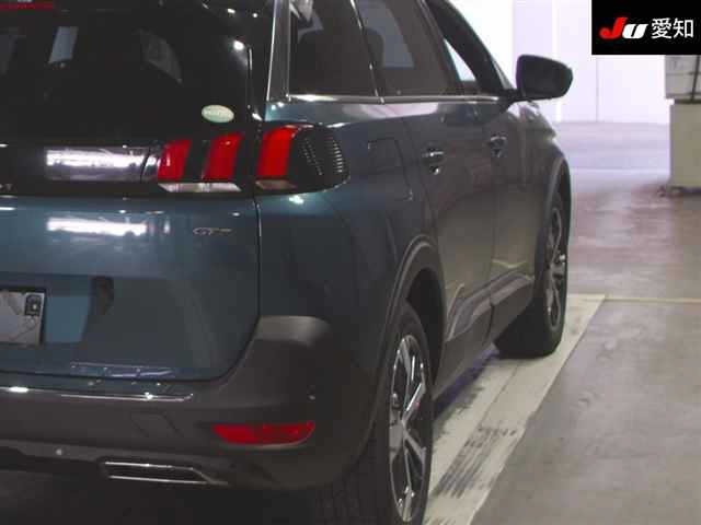 Peugeot 5008 2017 8334422-8