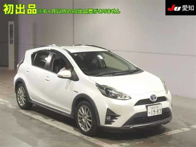 Toyota AQUA 2018 8336184-0