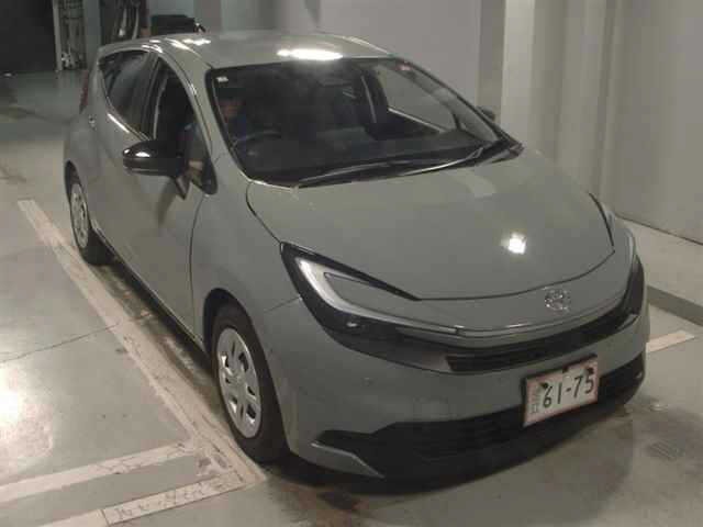 Toyota AQUA 2026 8336210-0