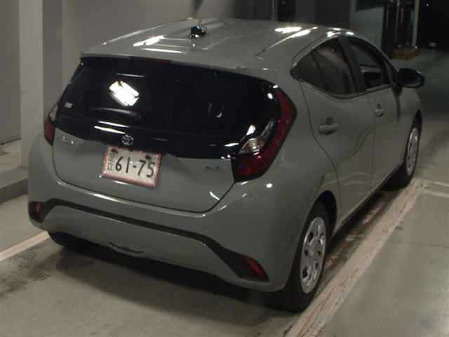 Toyota AQUA 2026 8336210-5
