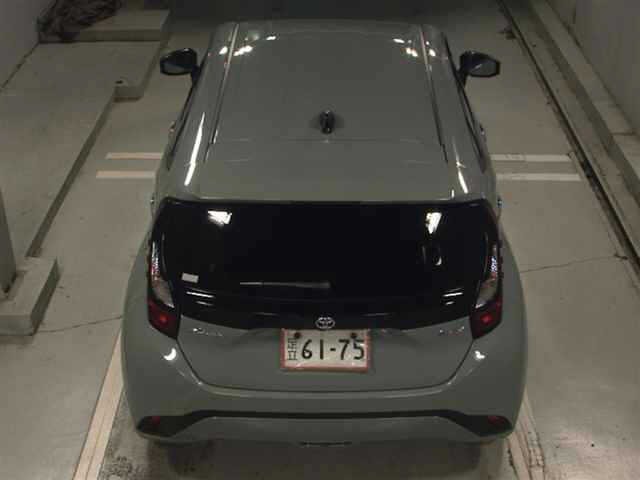 Toyota AQUA 2026 8336210-7