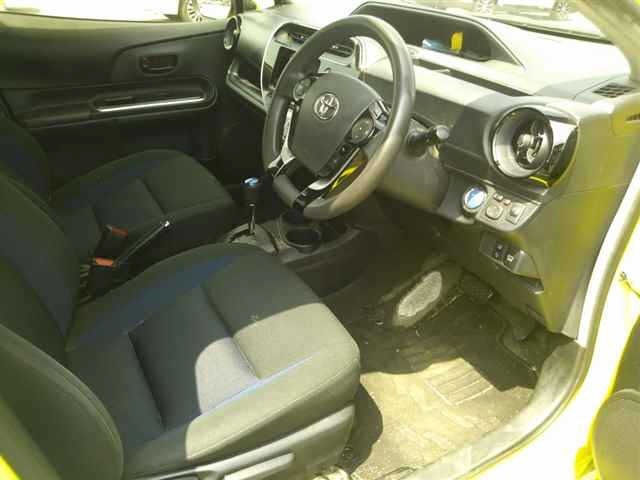 Toyota AQUA 2020 8336225-3