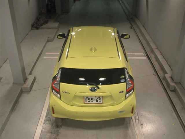 Toyota AQUA 2020 8336225-7