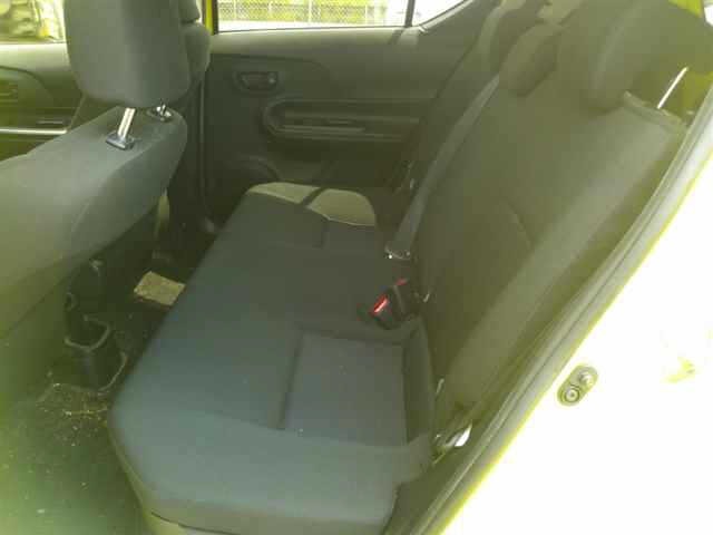 Toyota AQUA 2020 8336225-9