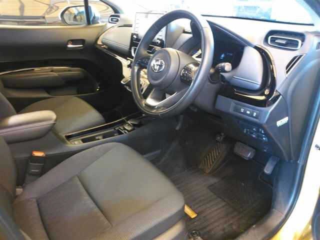 Toyota AQUA 2021 8336226-3