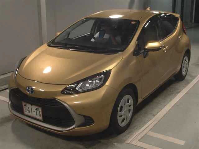 Toyota AQUA 2021 8336226-4