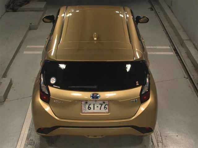 Toyota AQUA 2021 8336226-7