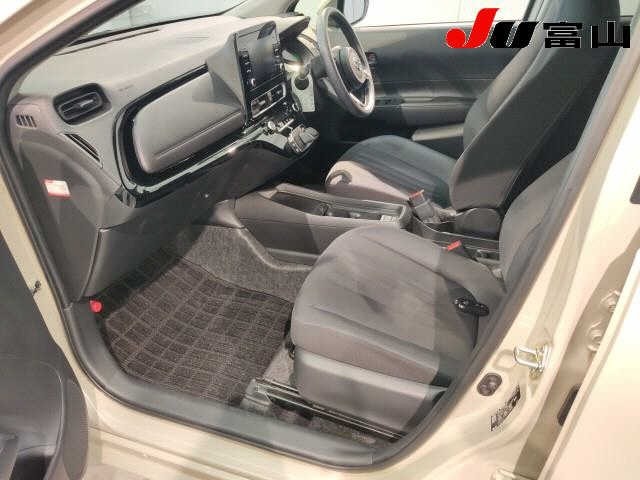 Toyota AQUA 2023 8336341-3