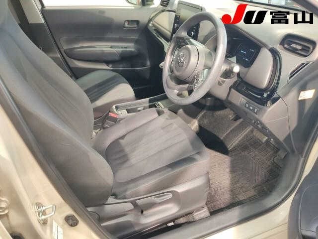 Toyota AQUA 2023 8336341-6