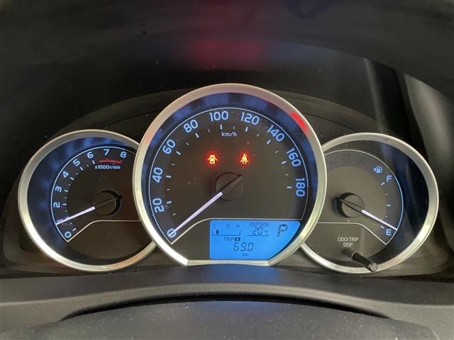 Toyota AURIS 2015 8328456-21