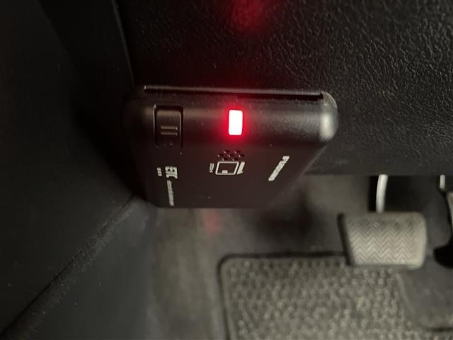 Toyota AURIS 2015 8328456-9