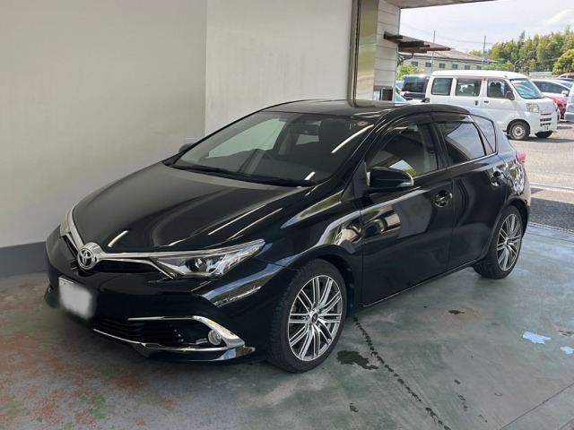 Toyota AURIS 2016 8328457-0