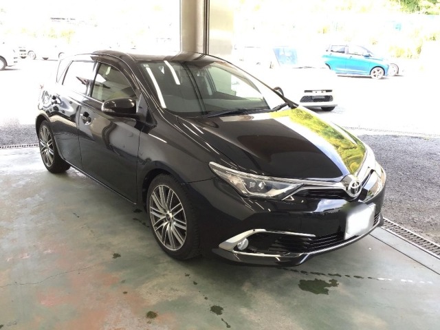 Toyota AURIS 2016 8328457-3