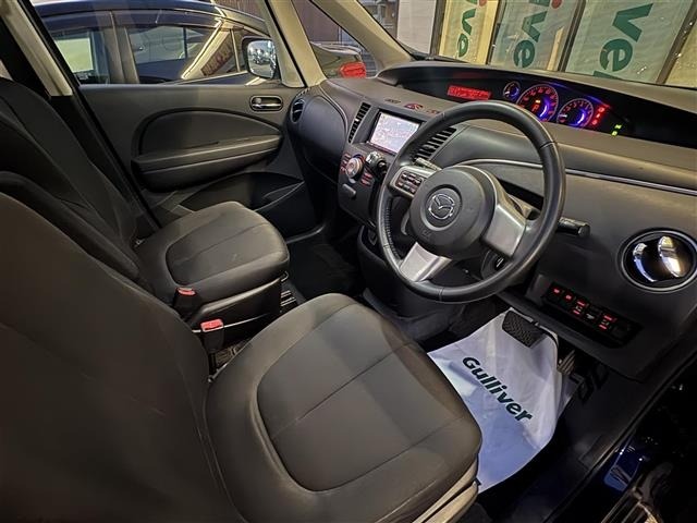 Mazda BIANTE 2011 8324688-4