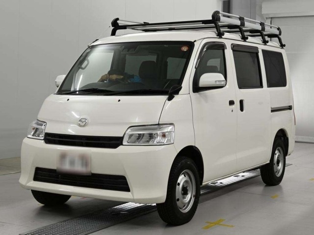 Mazda BONGO VAN 2022 8324527-0