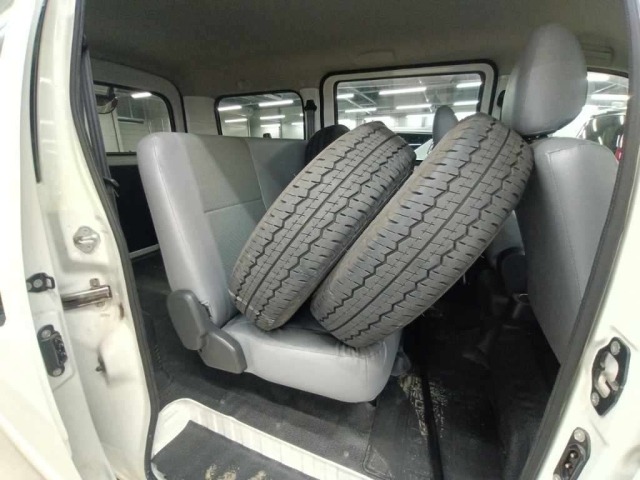 Mazda BONGO VAN 2022 8324527-12