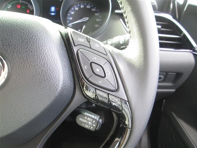 Toyota C-HR 2022 8338835-5