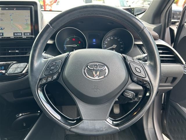 Toyota C-HR 2017 8338836-1