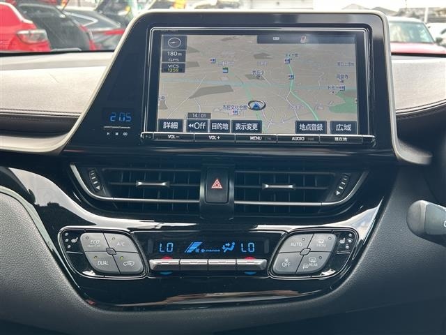 Toyota C-HR 2017 8338836-11