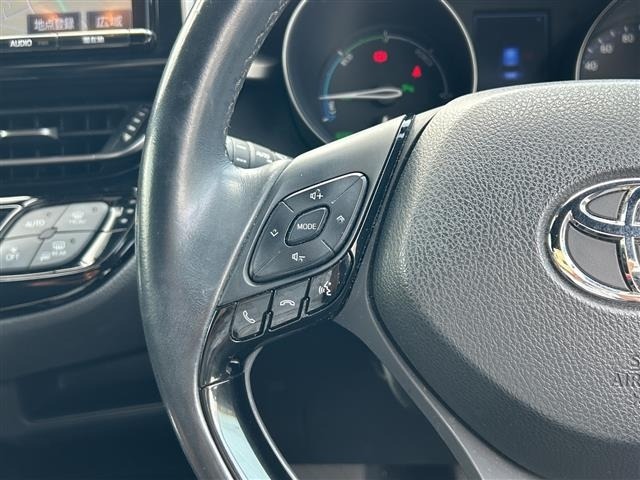 Toyota C-HR 2017 8338836-3