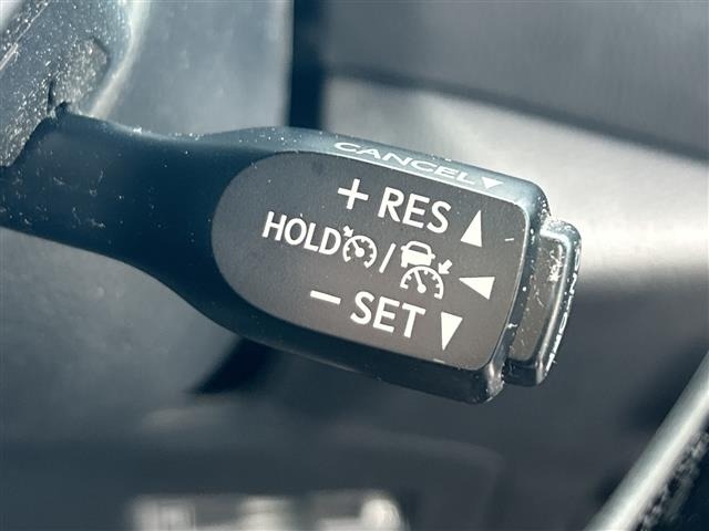 Toyota C-HR 2017 8338836-9