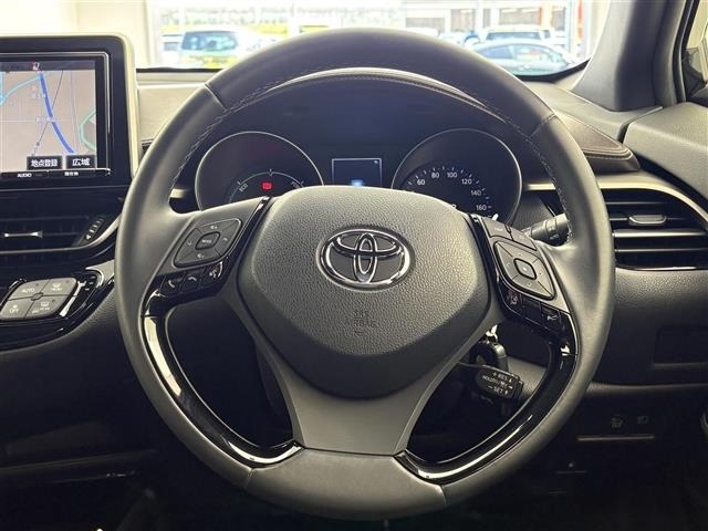 Toyota C-HR 2017 8338838-1