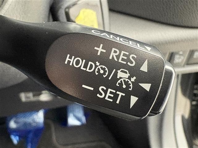 Toyota C-HR 2017 8338838-8
